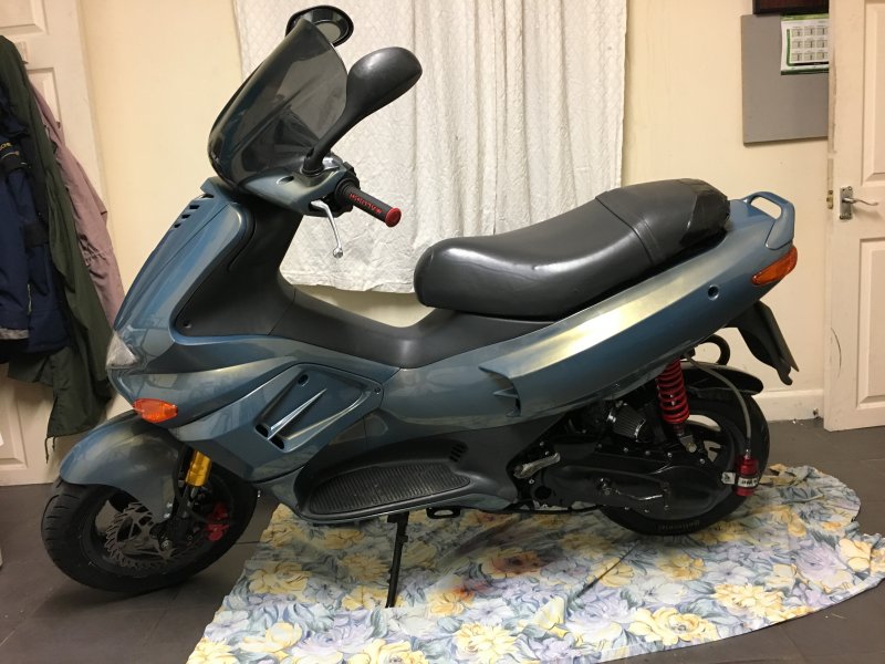 My newly finished Gilera Runner 180cc. Flip flop blue | Shack Scooter Forum